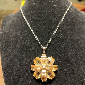 Floral Faceted yellow glass crystals on silvertone  setting Pendant Necklace